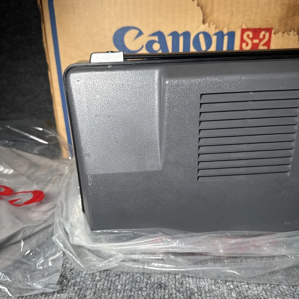 Canon P-8 Cine Star S-2‎ w/Accessories & Box READ
